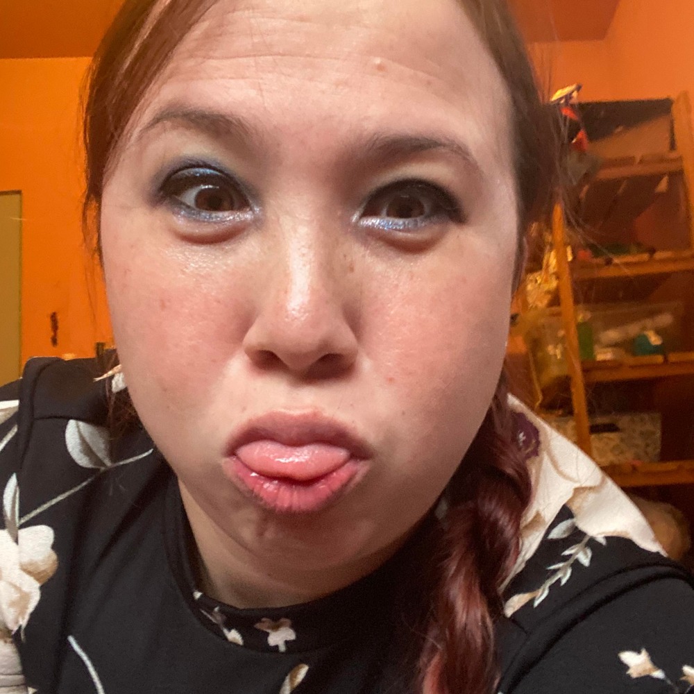 Meet your Posher, Christina